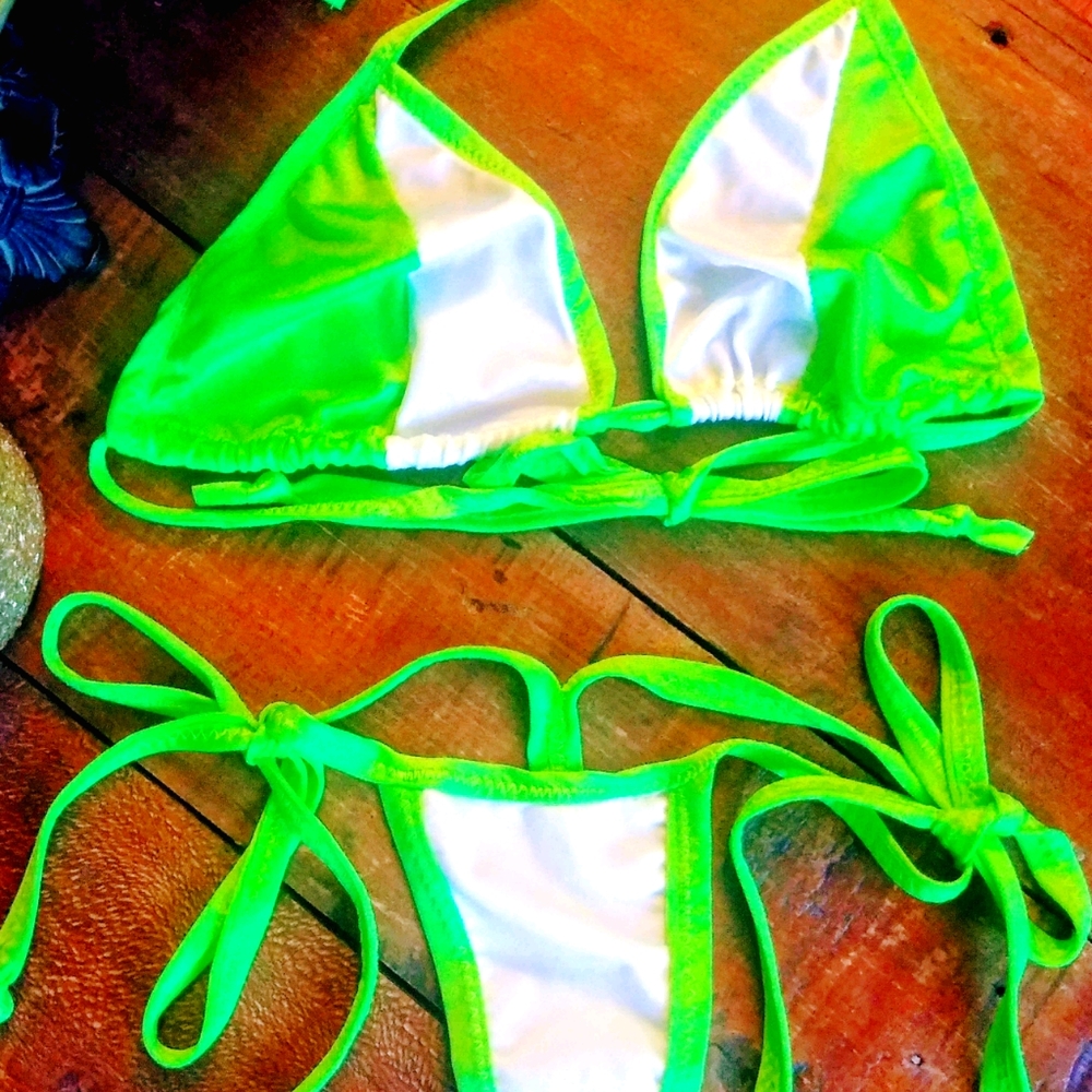 Costume